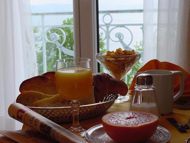 Savoy Hotel Evian Rum bild